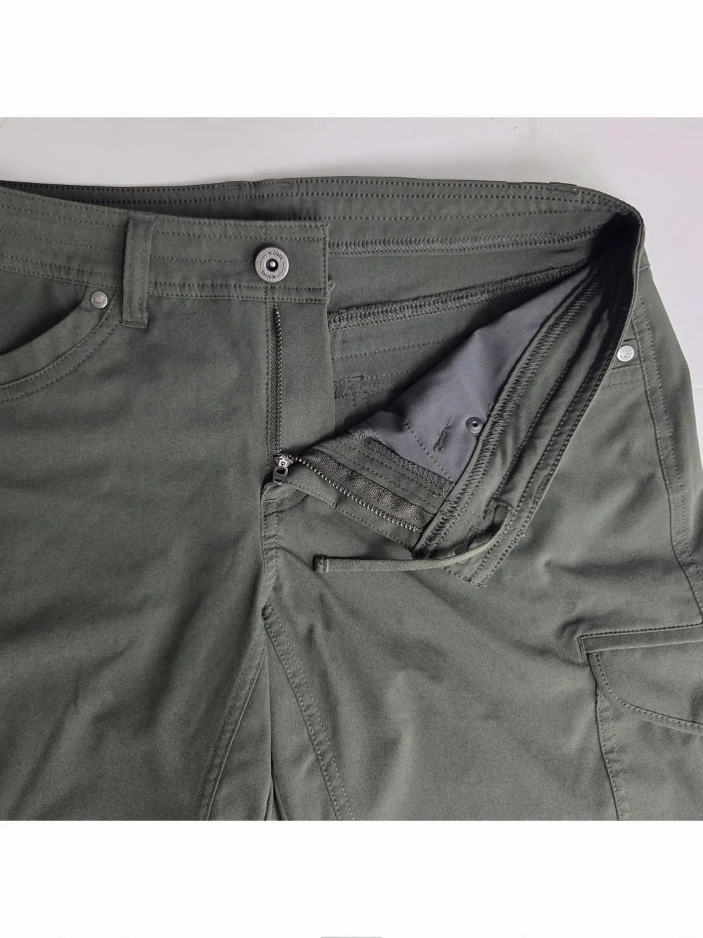 Kuhl Freeflex Cargo Shorts Womens 6 Green Hiking Outdoor 10" Inseam Gorpcore UPF - Picture 2 of 10